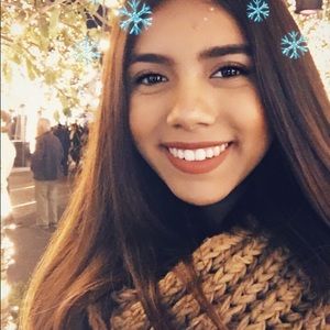 Meet your Posher, Jacqueline